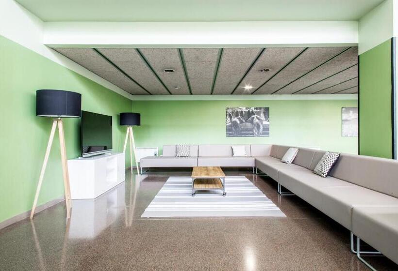 호스텔 Residencia Universitaria As Burgas