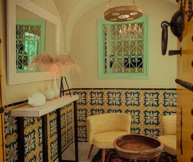 تختخواب و صبحانه Dar Antonia