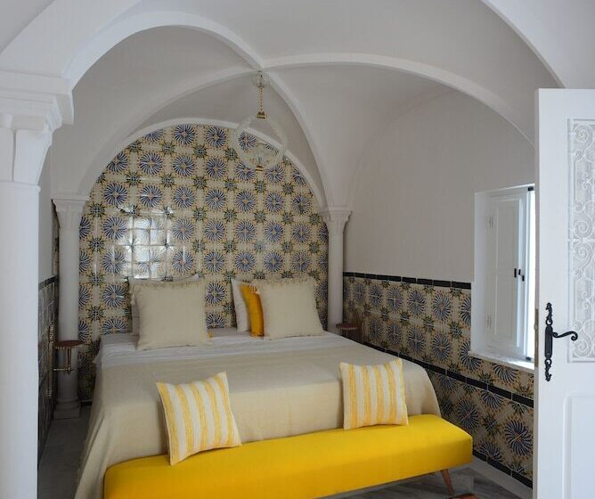 تختخواب و صبحانه Dar Antonia