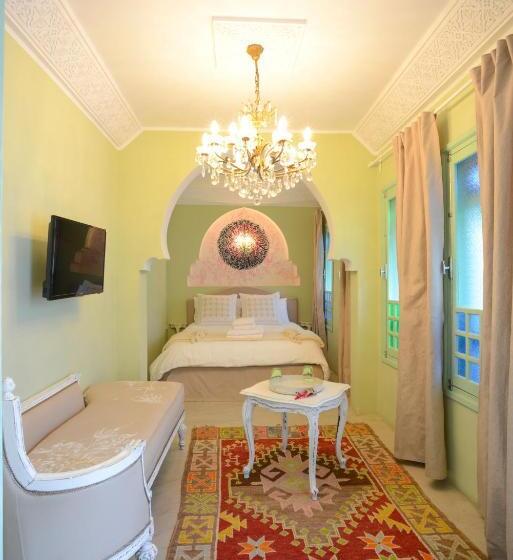 تختخواب و صبحانه Dar Antonia