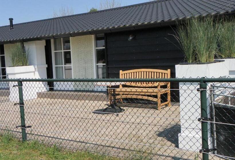 ベッドアンドブレックファースト De Turfstaeker