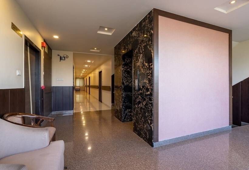 酒店 Manas Continental