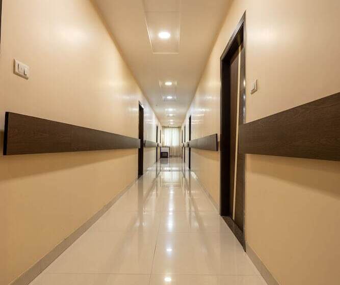 酒店 Manas Continental