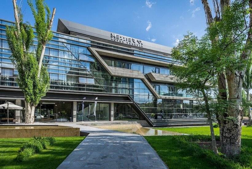 Messier 53 Hotel Yerevan