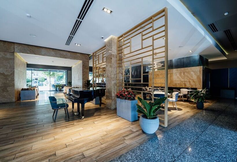 Messier 53 Hotel Yerevan