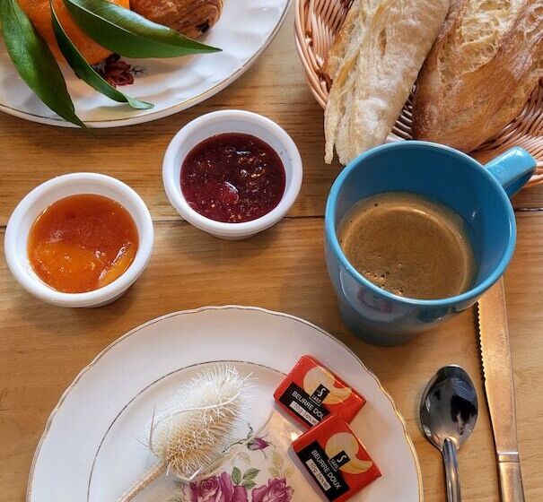 ホテル Restaurant Des Maures