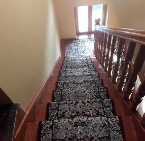 هتل Vila Mano
