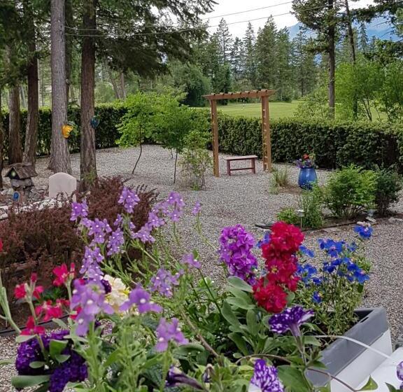 Riverview Retreat B&b