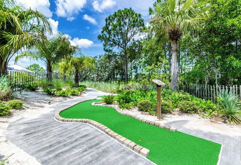 1043 Plantation Lane