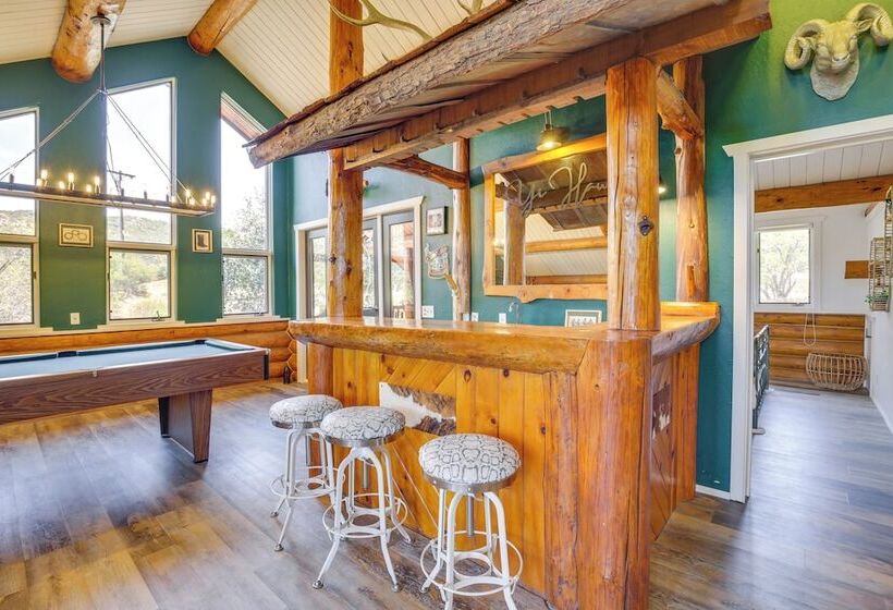 Alpine Cabin W/ Pool & Hot Tub Access On 27 Acres!