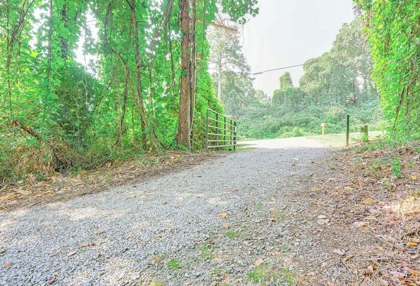 Cabin W/ Fire Pit   7 Mi To Downtown Carrollton!