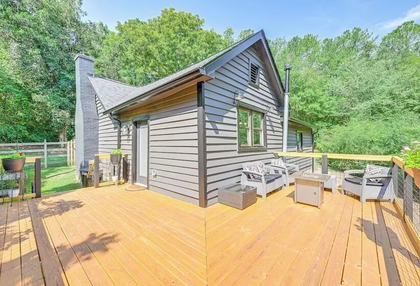 Cabin W/ Fire Pit   7 Mi To Downtown Carrollton!