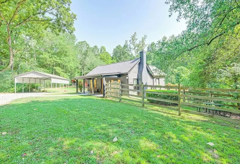 Cabin W/ Fire Pit   7 Mi To Downtown Carrollton!