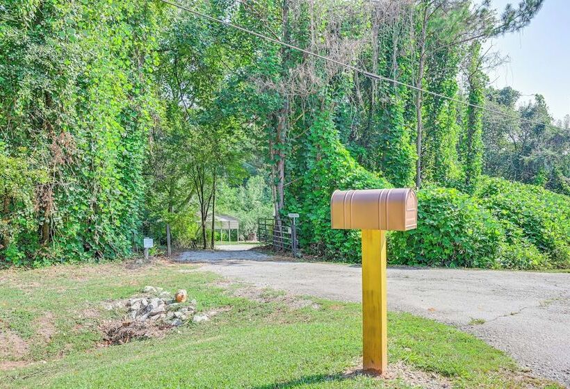 Cabin W/ Fire Pit   7 Mi To Downtown Carrollton!