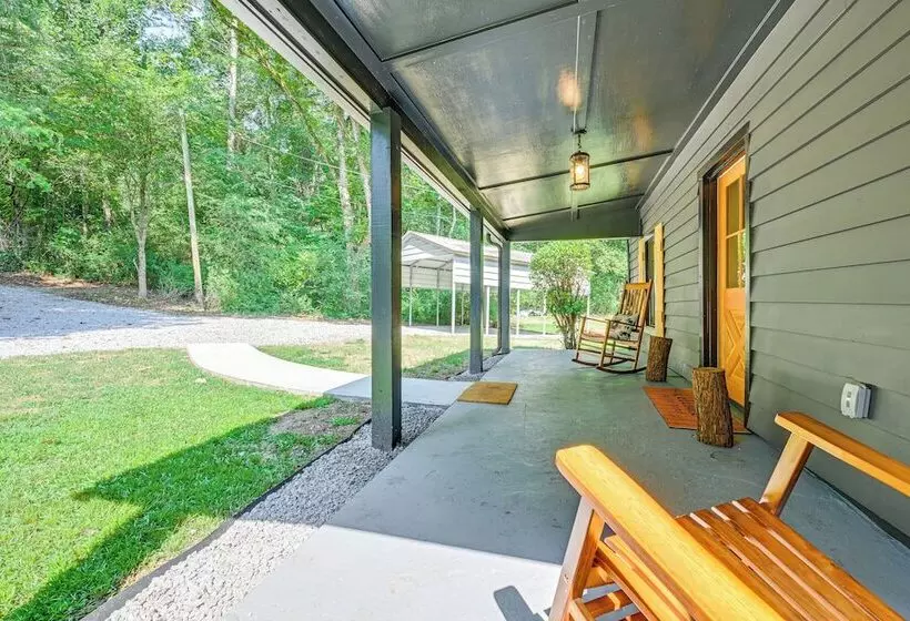 Cabin W/ Fire Pit   7 Mi To Downtown Carrollton!