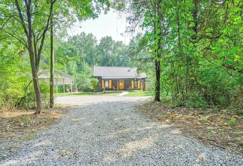 Cabin W/ Fire Pit   7 Mi To Downtown Carrollton!
