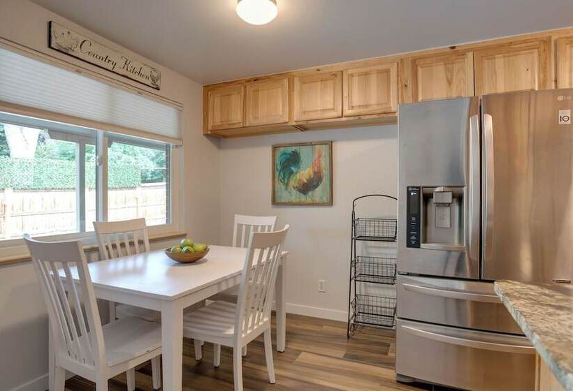 6 Mi To Denver: Wfh Friendly Duplex In Wheat Ridge
