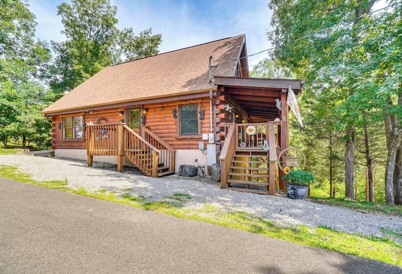 Cozy Cabin W/ Hot Tub < Half Mi To Douglas Lake!