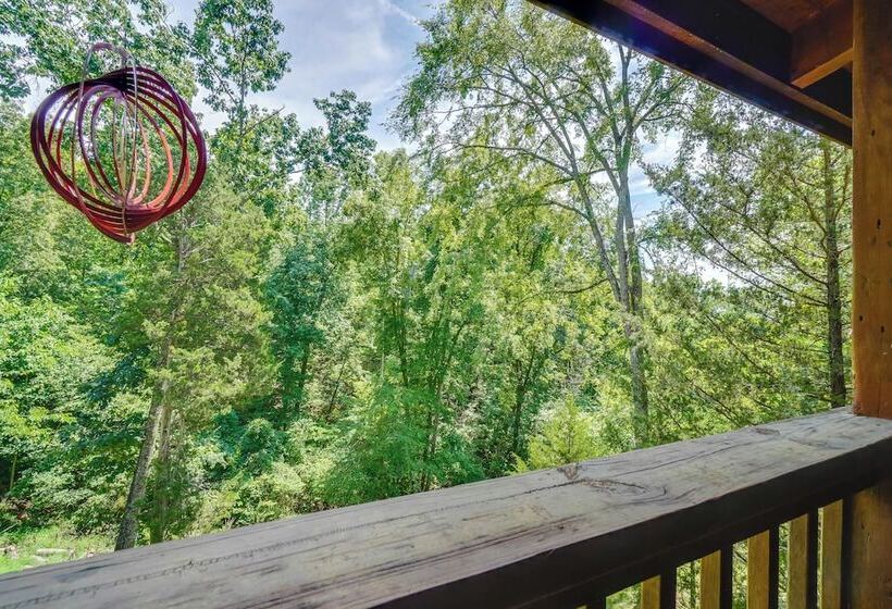 Cozy Cabin W/ Hot Tub < Half Mi To Douglas Lake!