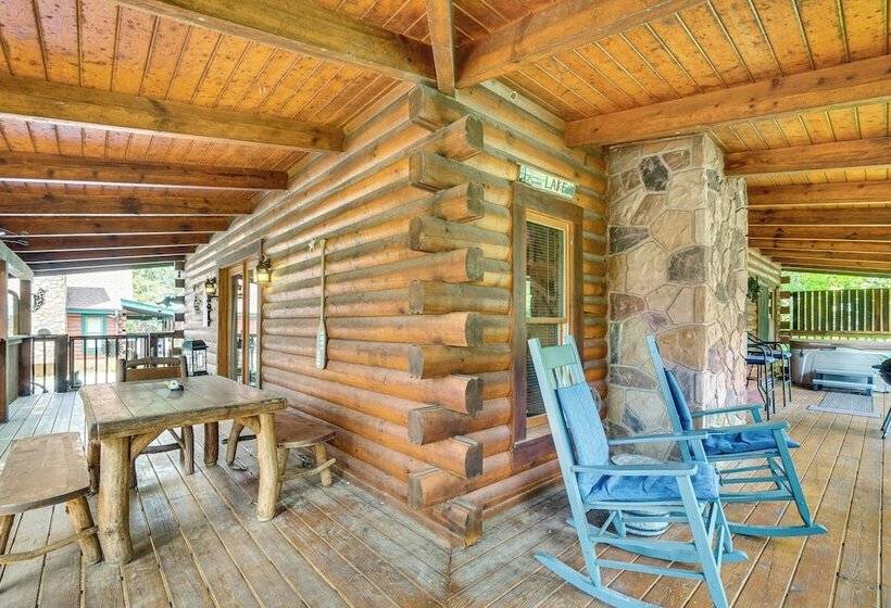 Cozy Cabin W/ Hot Tub < Half Mi To Douglas Lake!