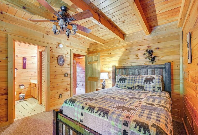 Cozy Cabin W/ Hot Tub < Half Mi To Douglas Lake!