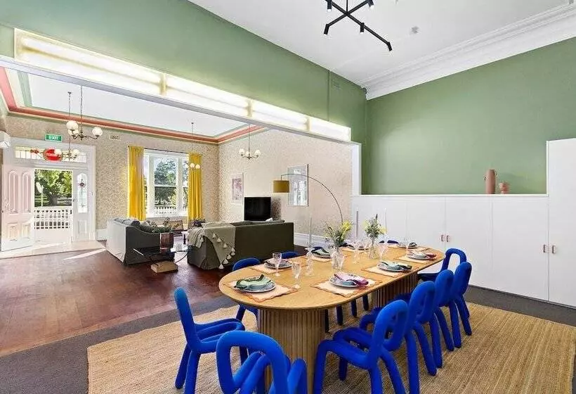 簡易ホテル Fitzroy Private Rooms   132 Nicholson Homestay