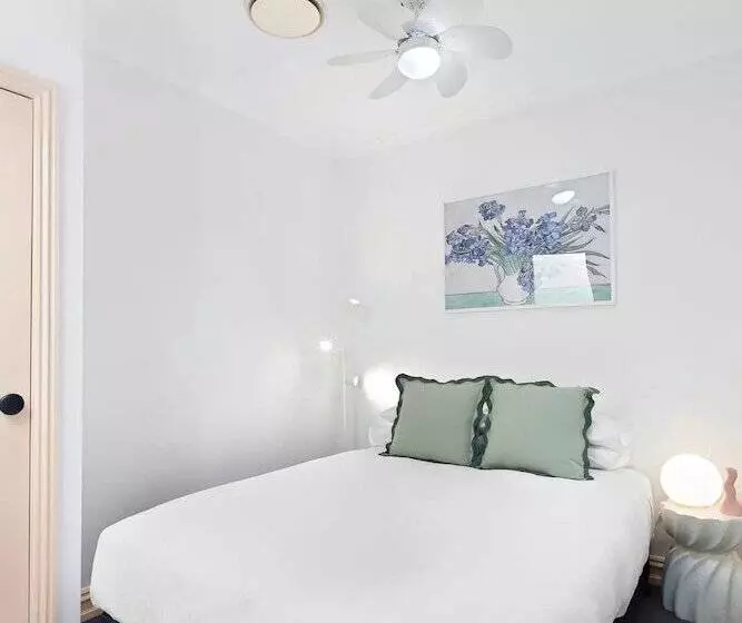 簡易ホテル Fitzroy Private Rooms   132 Nicholson Homestay