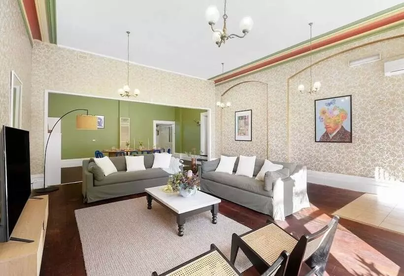 簡易ホテル Fitzroy Private Rooms   132 Nicholson Homestay