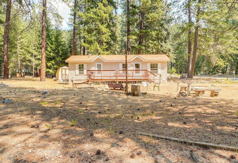 Peaceful Entiat Home: Pets Welcome!