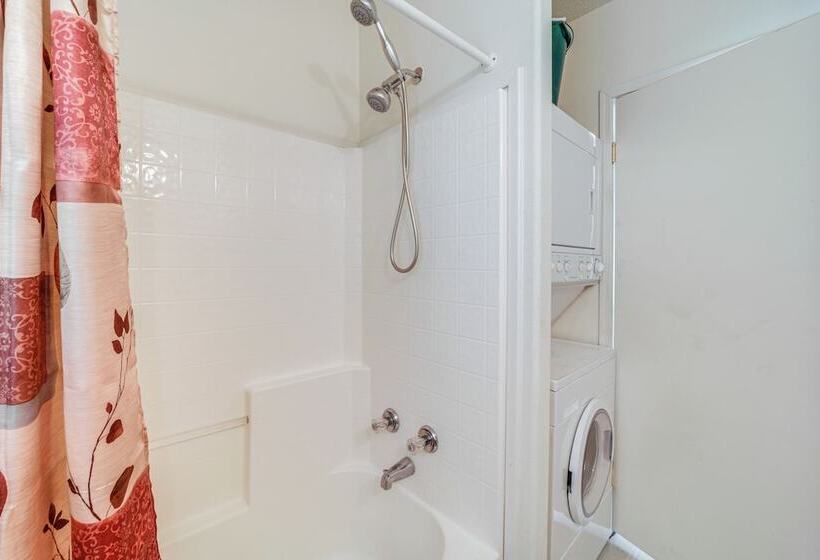 Peaceful Entiat Home: Pets Welcome!