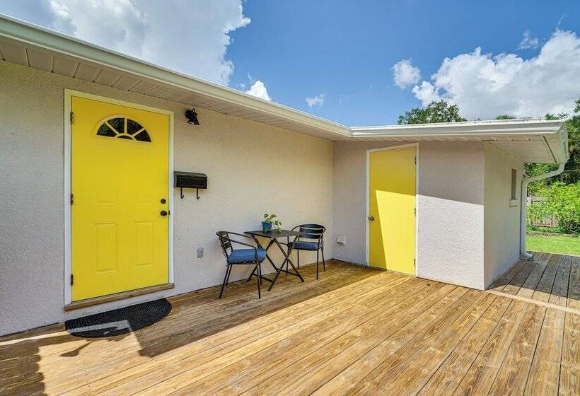 Peaceful Fort Myers Home: Walk To Buckingham Farms