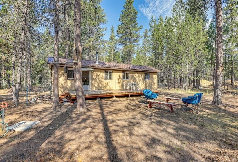 1 Mi To State Park: Peaceful La Pine Cabin W/ Deck