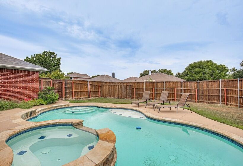 Pet Friendly Allen Home ~ 30 Mi To Dallas!