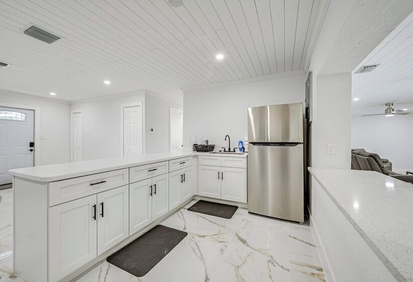 Port Charlotte Home W/ Pool ~ 6 Mi To Punta Gorda