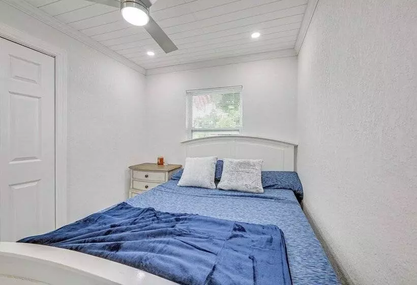 Port Charlotte Home W/ Pool ~ 6 Mi To Punta Gorda