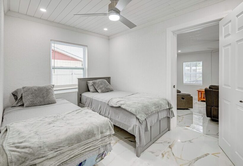 Port Charlotte Home W/ Pool ~ 6 Mi To Punta Gorda