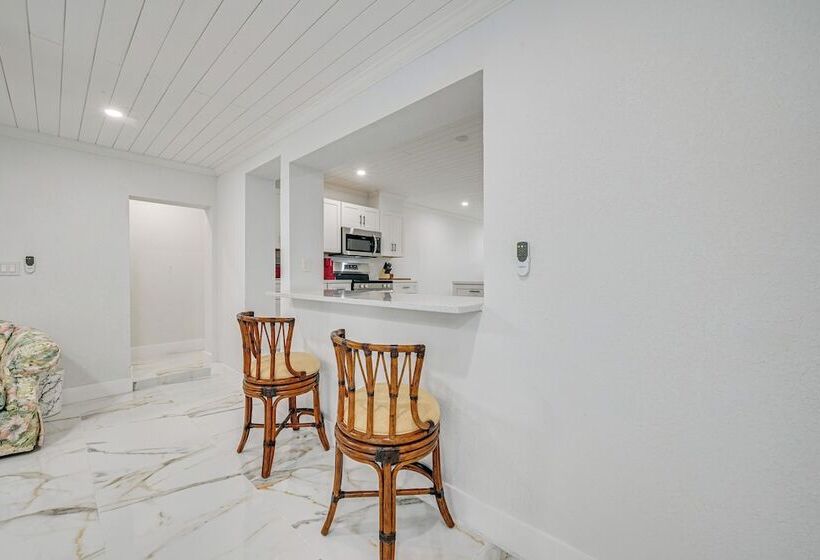 Port Charlotte Home W/ Pool ~ 6 Mi To Punta Gorda