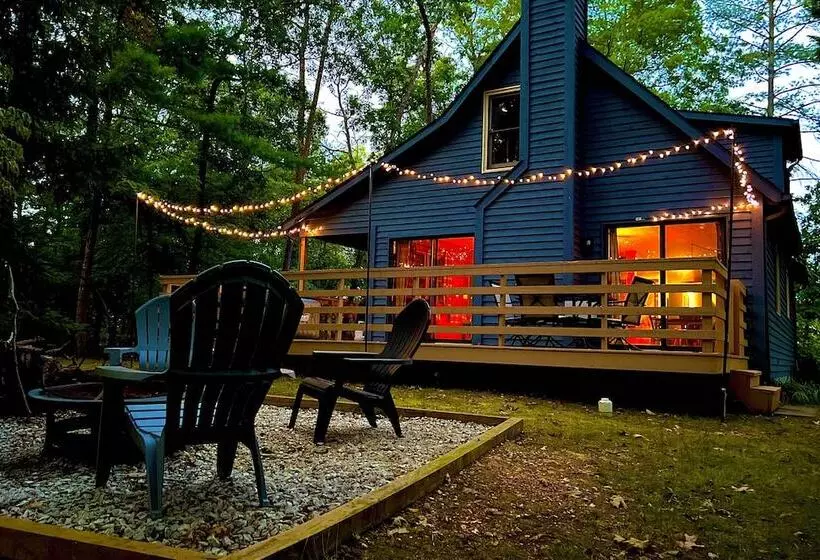 < 1 Mi To Bryce Resort: Quiet Cabin W/ Hot Tub!