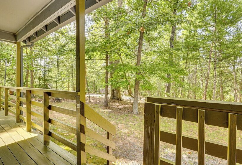 < 1 Mi To Bryce Resort: Quiet Cabin W/ Hot Tub!