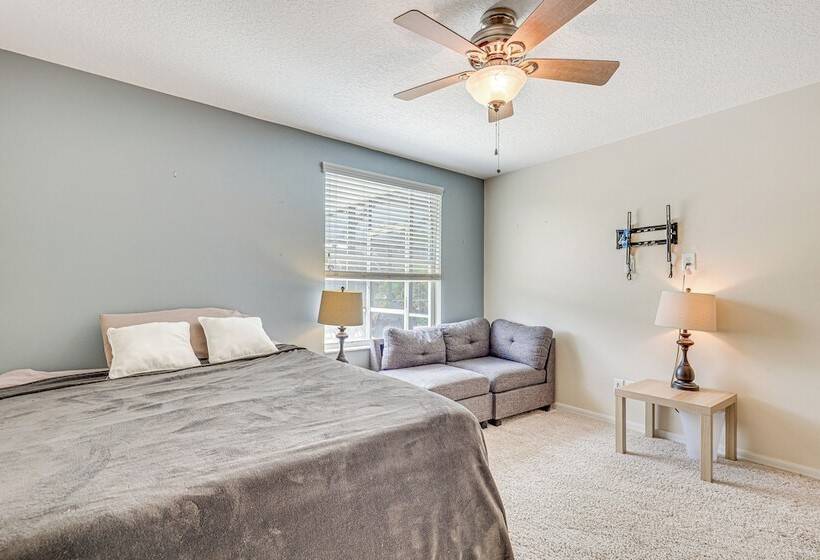 Riverview Home W/ Screened Pool ~ 1 Mi To Marina!