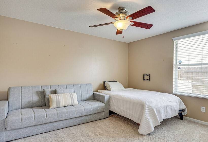 Riverview Home W/ Screened Pool ~ 1 Mi To Marina!