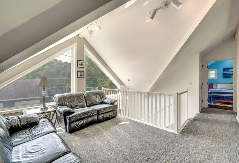 Waterfront Lake Como Home W/ Private Pier!