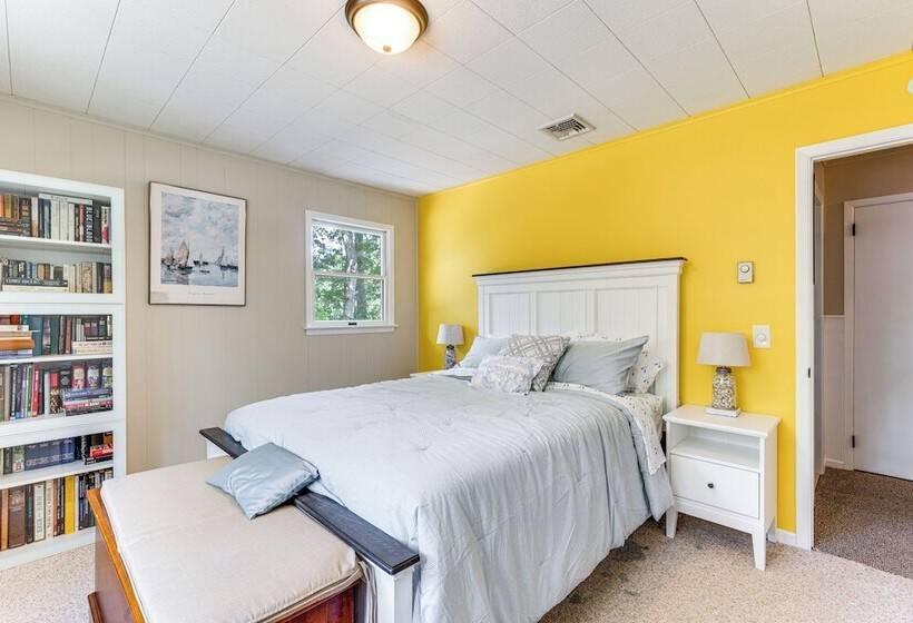 Waterfront Southold Retreat < 3 Mi To Wineries!