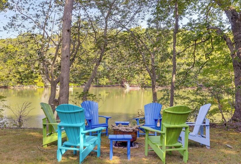 Waterfront Southold Retreat < 3 Mi To Wineries!