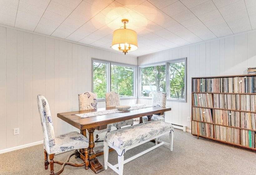 Waterfront Southold Retreat < 3 Mi To Wineries!