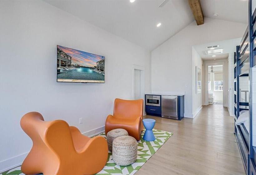 Afterley Pointe 213 Lak