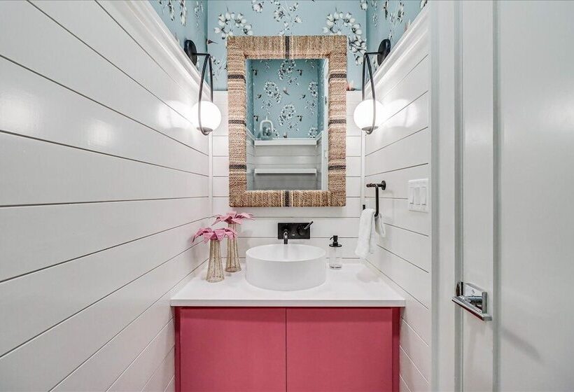 Afterley Pointe 213 Lak