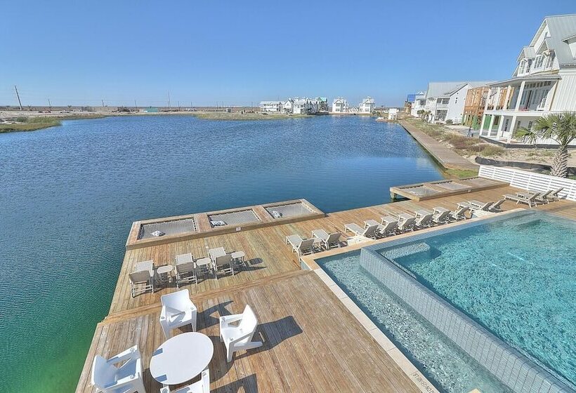 Afterley Pointe 213 Lak