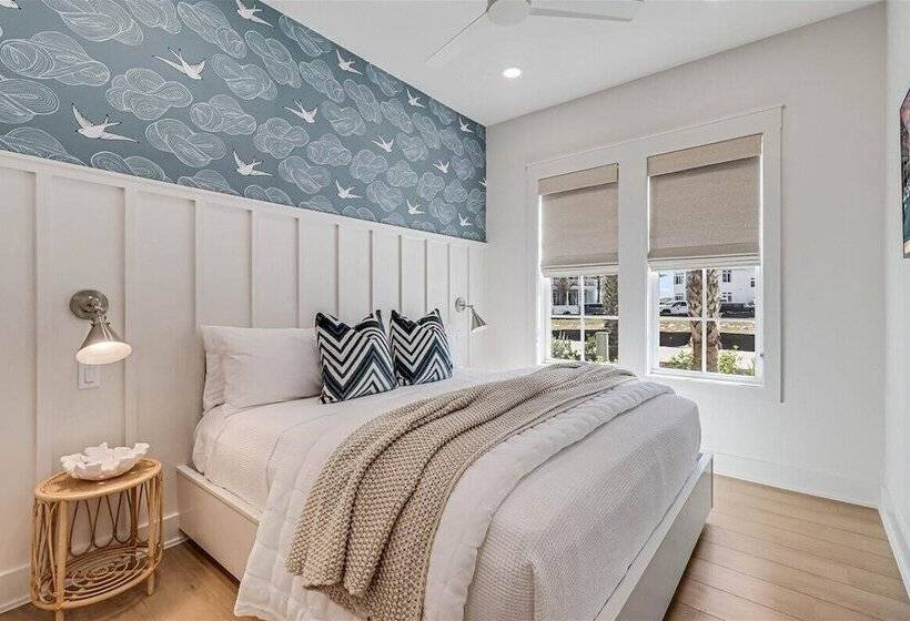 Afterley Pointe 213 Lak