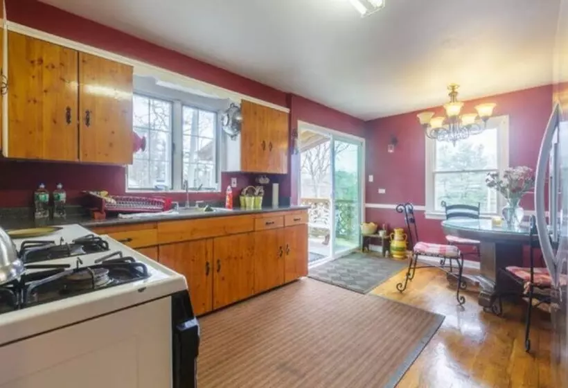 Aamiaismajoitus (B&B) Cozy Homeva Kensico Wp